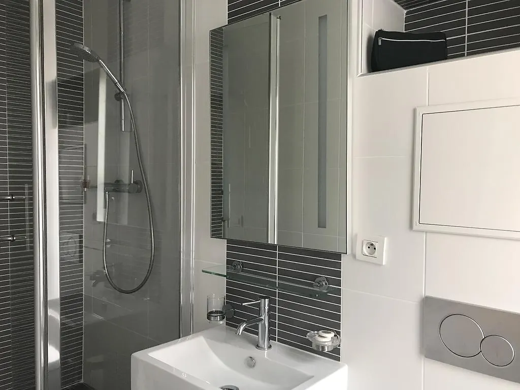 De La Mare Hotel 3*